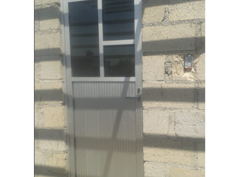 PUERTA DE ALUMINIO 2" EN ATOTONILCO