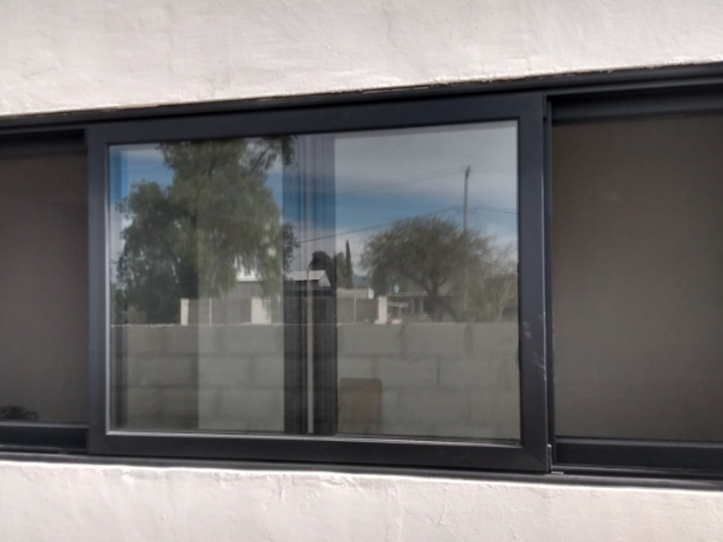 VENTANA DE ALUMINIO EN HIDALGO