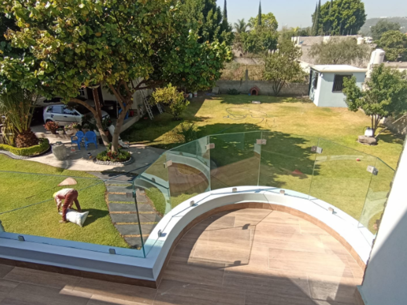 BARANDAL DE CRISTAL 10 MM EN TEZONTEPEC