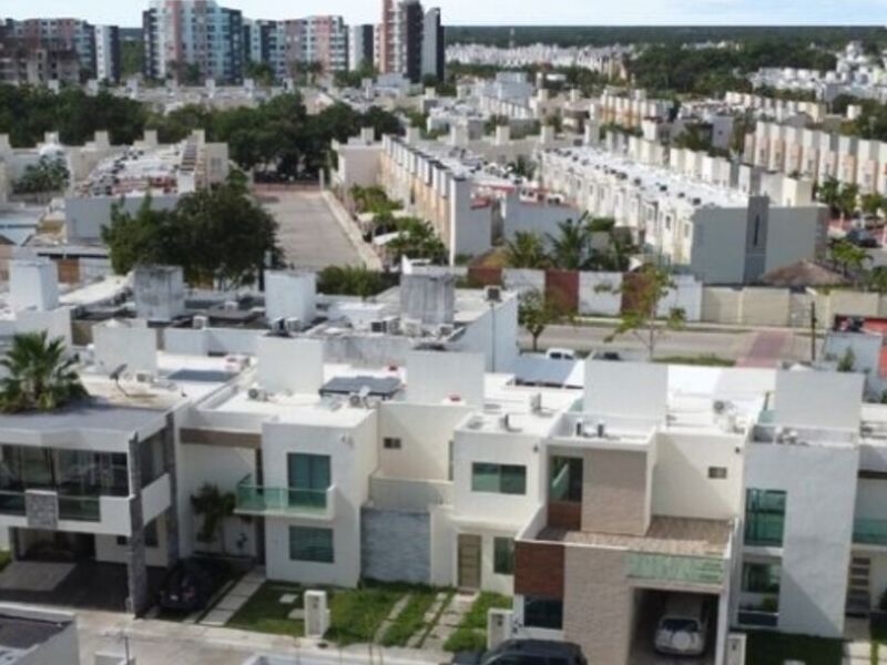 Venta terreno sector inmobiliario Cancún