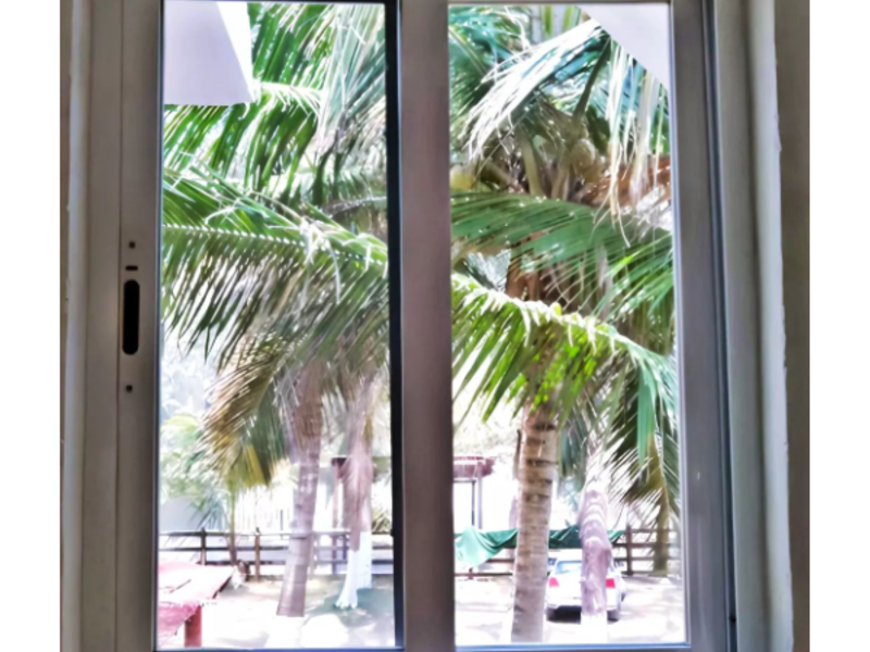 VENTANA DE ALUMINIO BLANCO EN POZA RICA