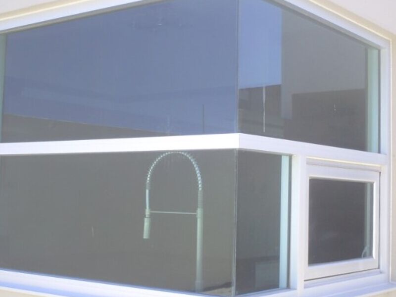 Ventana vidrio templado en Baja California