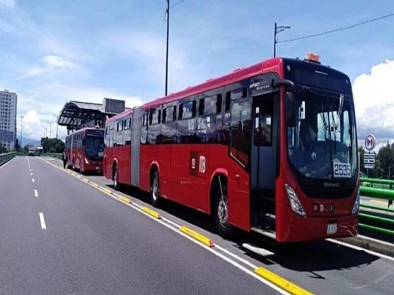 Autobus moderno Zactecas O 500 MA 2836