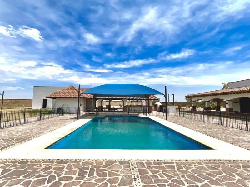 VENTA FINCA RANCHO ESMERALDA