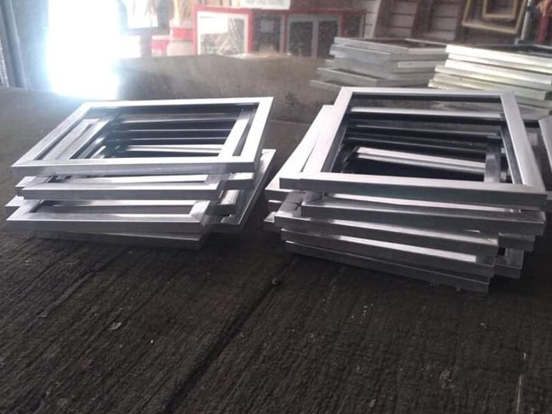 MARCOS DE ALUMINIO EN DOLORES HIDALGO
