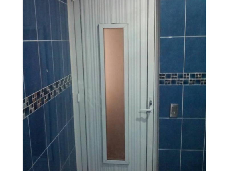 PUERTA DE ALUMINIO EN MICHOACAN