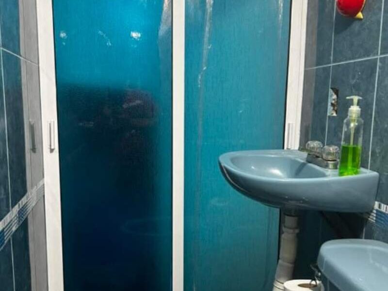 Cancel de baño blanco Corredizo en Orizaba