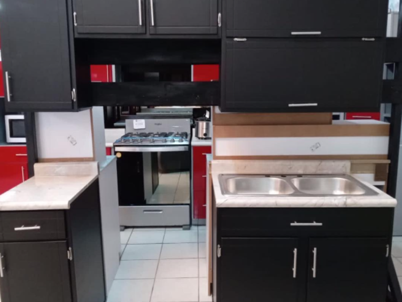 Muebles de cocina color negro Cananea