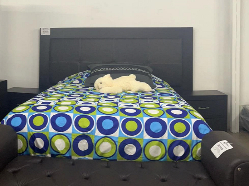 Cama de 2 plazas color negro Cananea