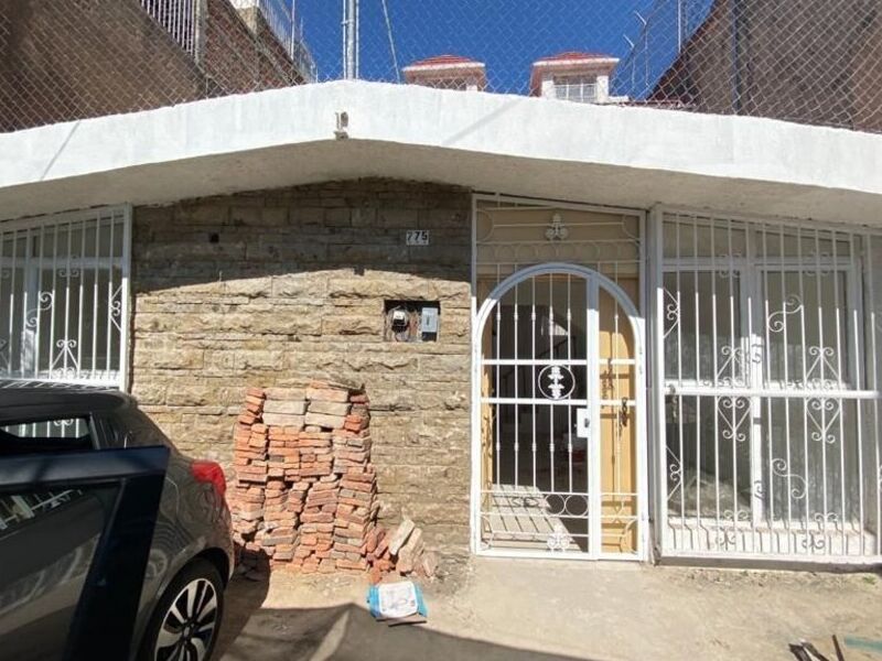 Casa en Venta en Col. Tabachines