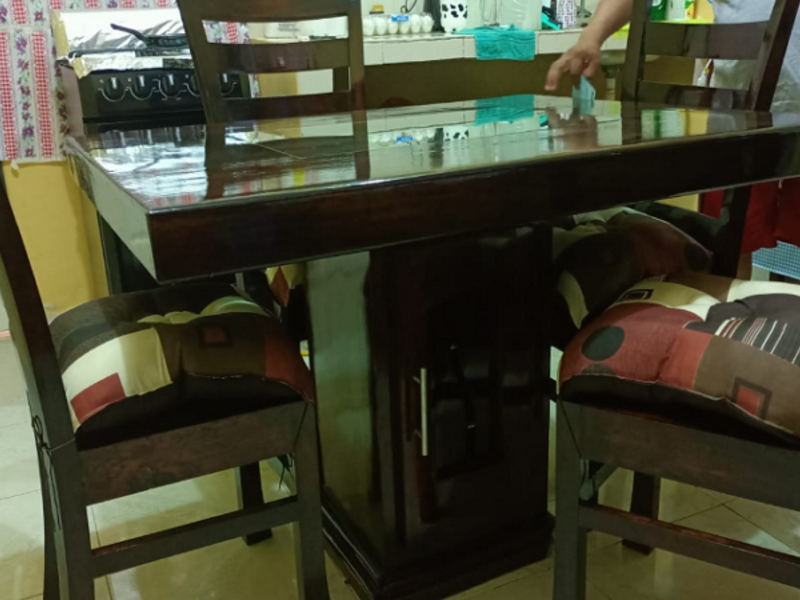 Juego de comedor 4 asientos café Macuspana