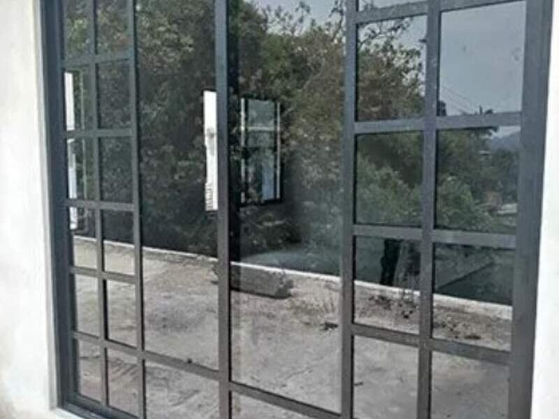 ventana cuadriculada en Veracruz