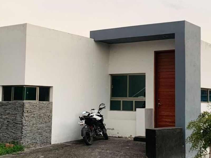 RESIDENCIA FRACCIONAMIENTO MONTELLANO