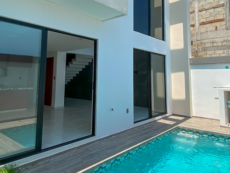 Venta casa Fracc. Lomas de la Rioja Veracruz