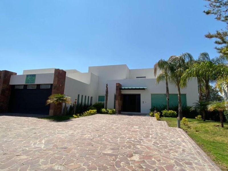 CASA VENTA  BOSQUE León