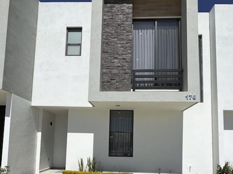 CASA VENTA SOL León