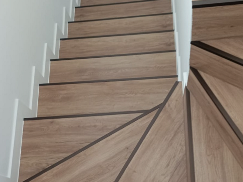 ESCALERAS DE MADERA Juárez - Construex México