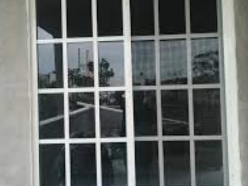 Ventana cuadriculada de aluminio Sinaloa