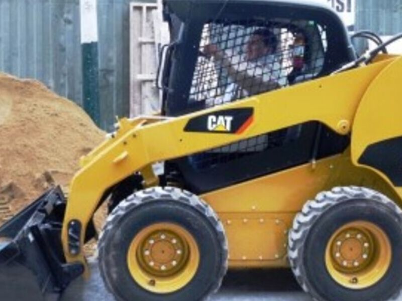 Renta Minicargador en Sonora