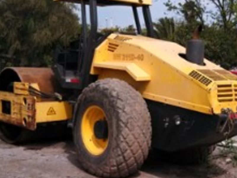 Compactador vibratorio en Sonora