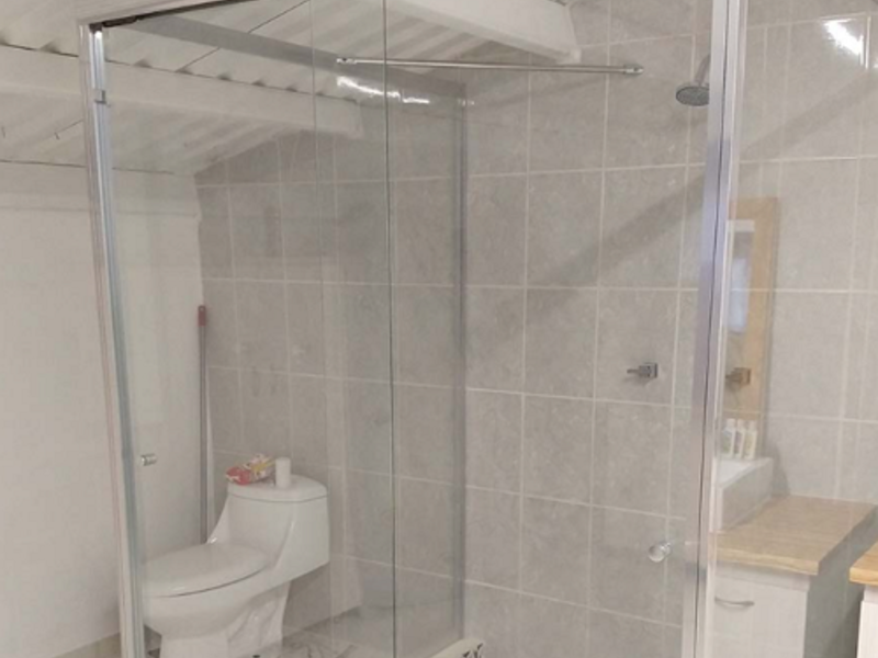 Cancel para baño M4 Querétaro