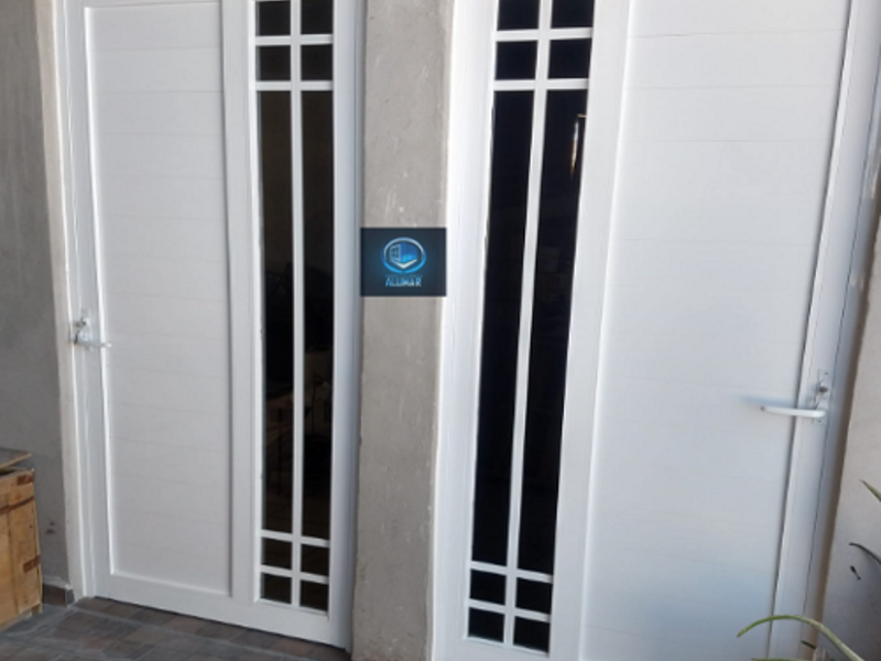 Puerta de aluminio M1 Cancún