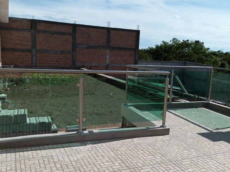 BARANDAL DE CRISTAL TEMPLADO 9MM MORELOS