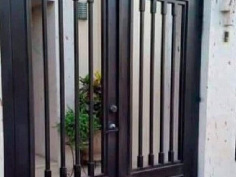 Puertas con rejas en Sonora 