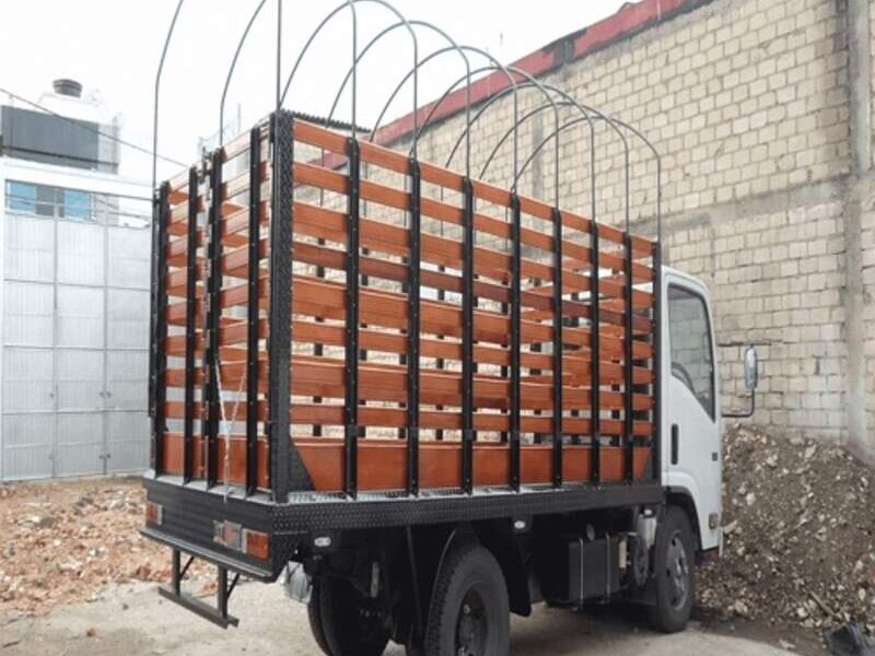 Carrocería tipo estacas Mexico