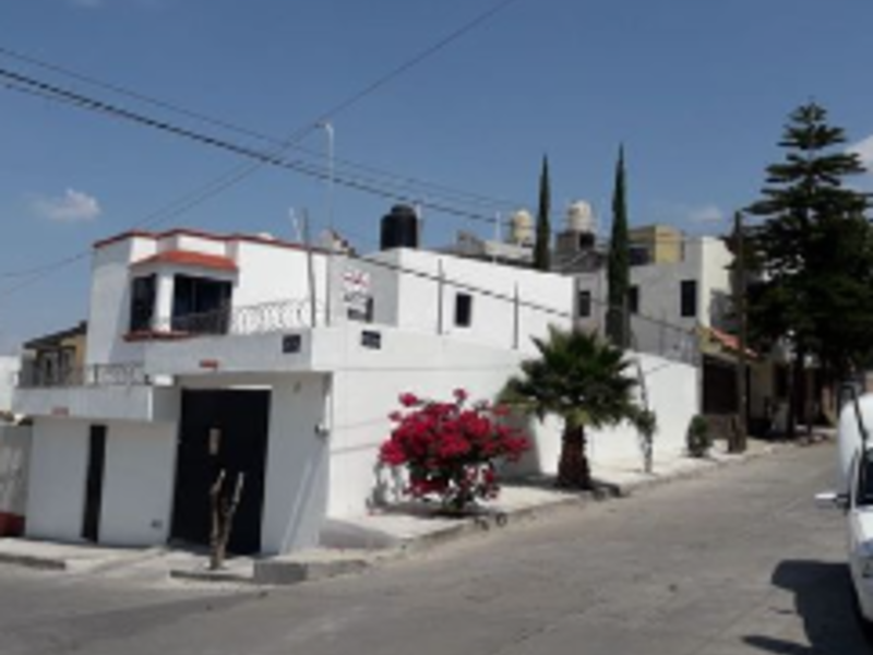 Casa Esquinera