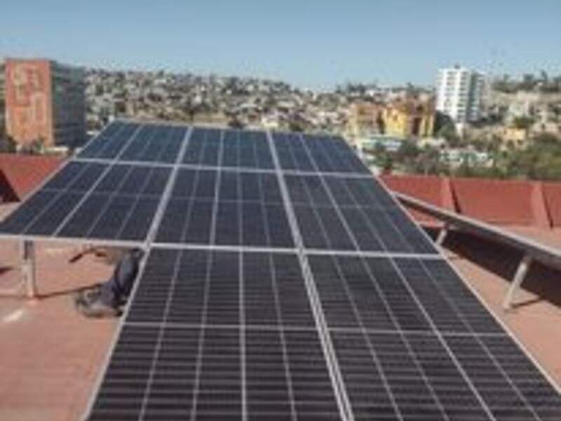Paneles solares en Tijuana México
