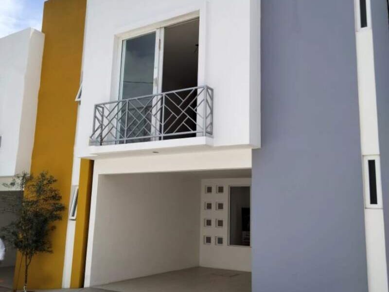 Venta casa Fracc. Olivos