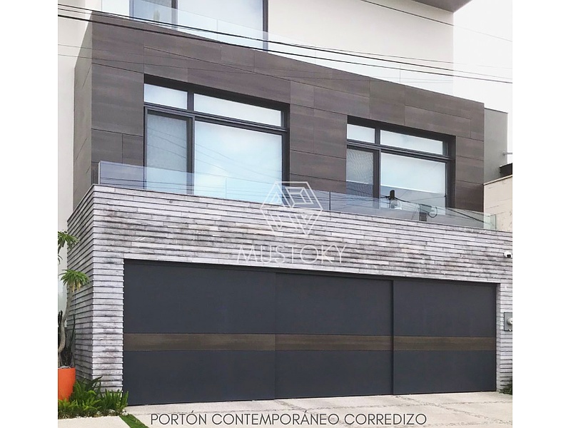 Portón corredizo contemporáneo, México