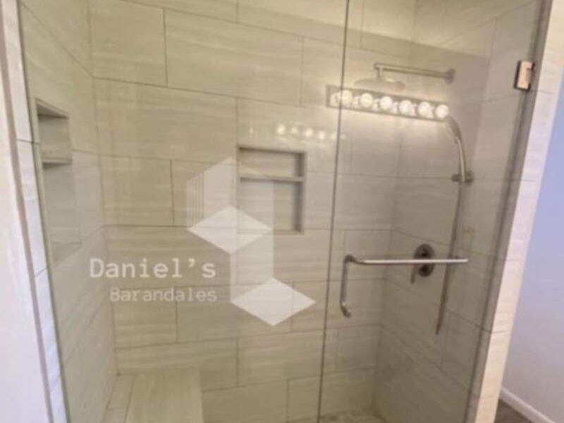 Cancel de baño en cristal en Monterrey