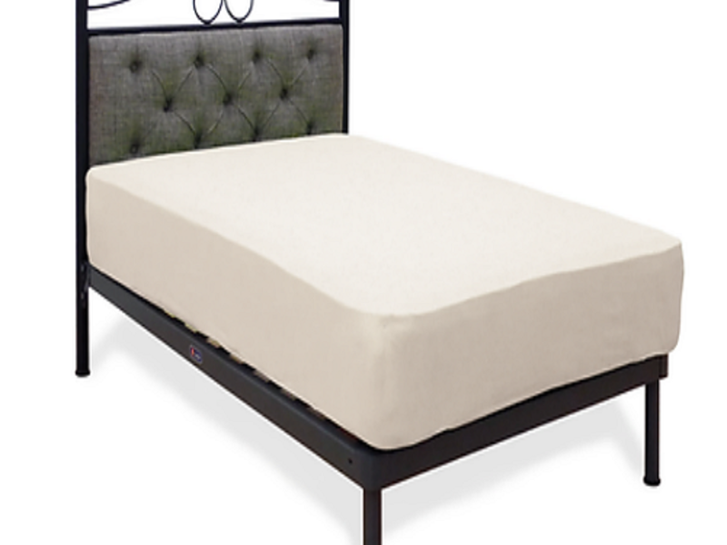 Cama 751