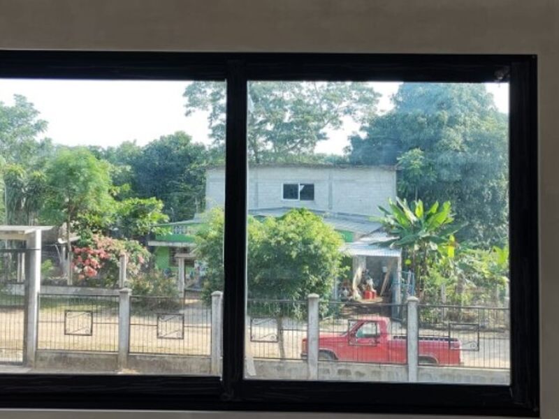 Ventana de aluminio serie 70 en Playa Vicente