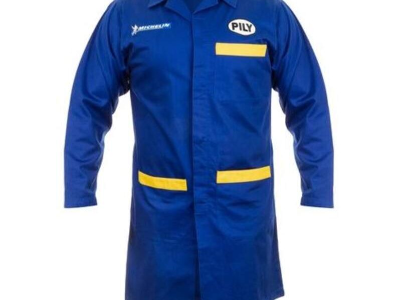 Bata azul de gabardina industrial en México