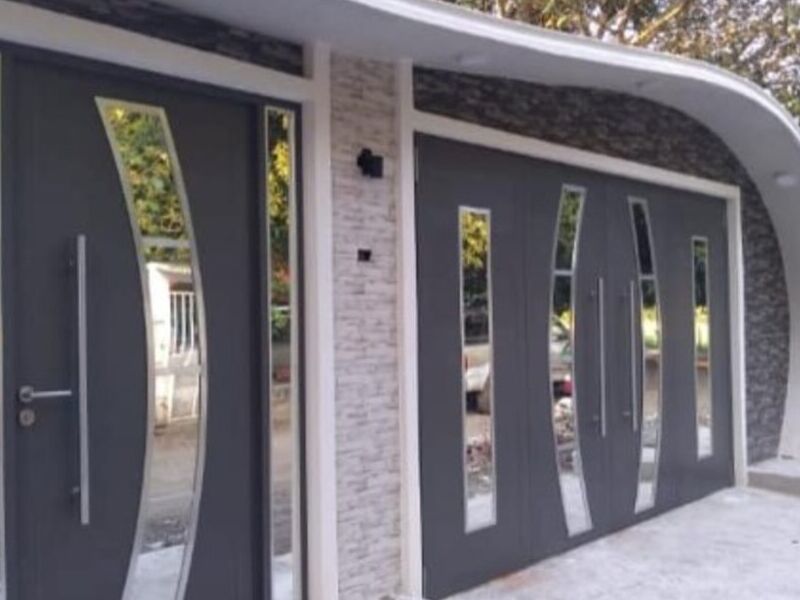 Portón y puerta en aluminio en Veracruz