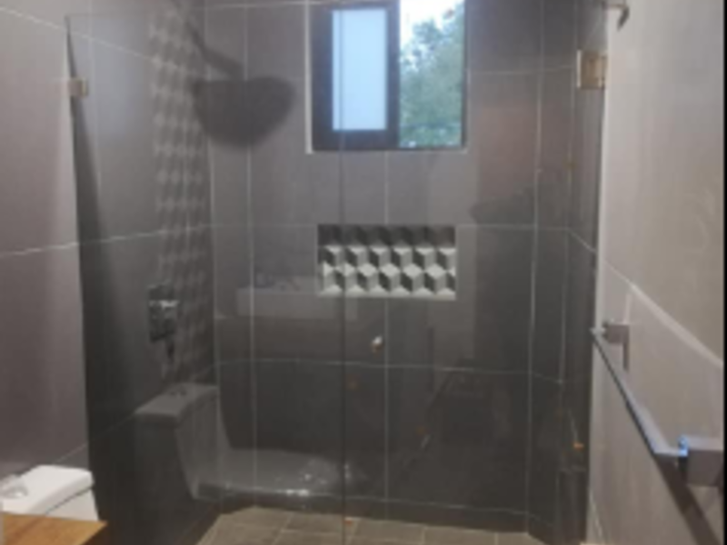 Cancel para baño de vidrio templado Jalisco