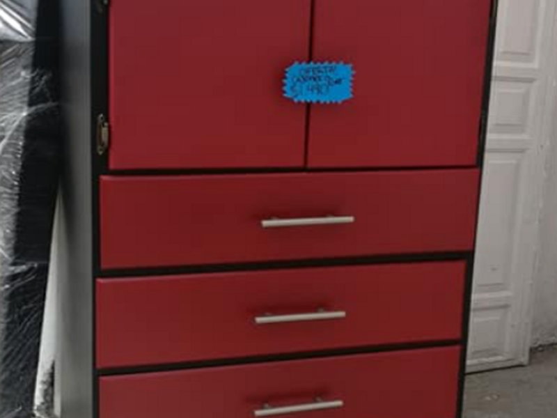 Comoda de 5 cajones color rojo Chiautempan