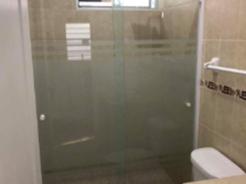 Cancel para baño de cristal claro México 