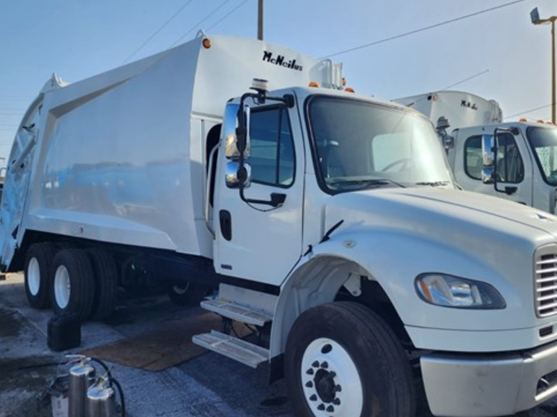 Camion  Freightliner M2