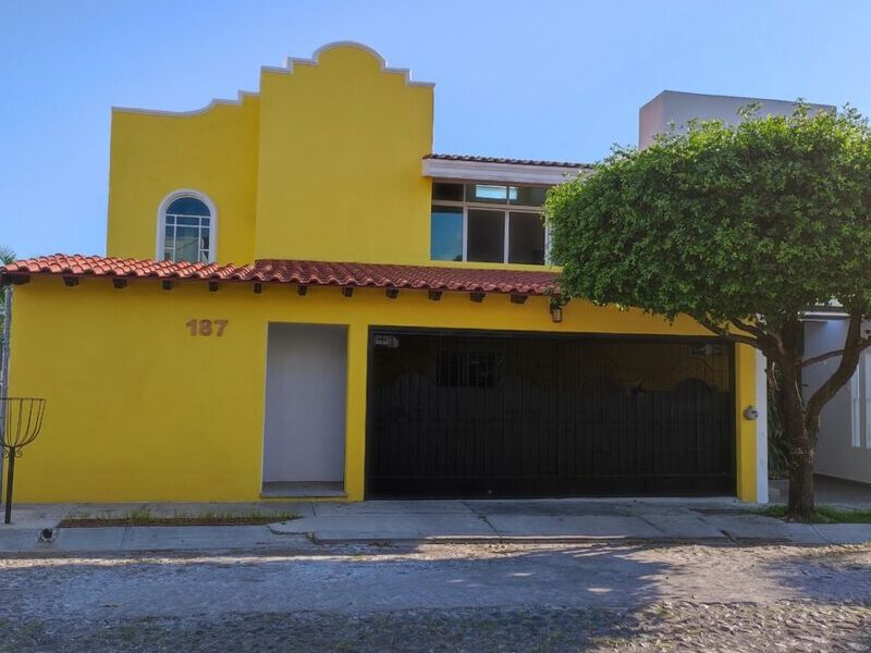 Renta casa Esmeralda Colima