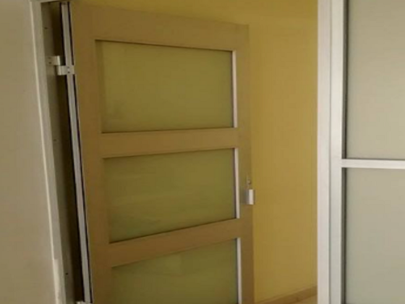 Puerta de aluminio M4 Potosí