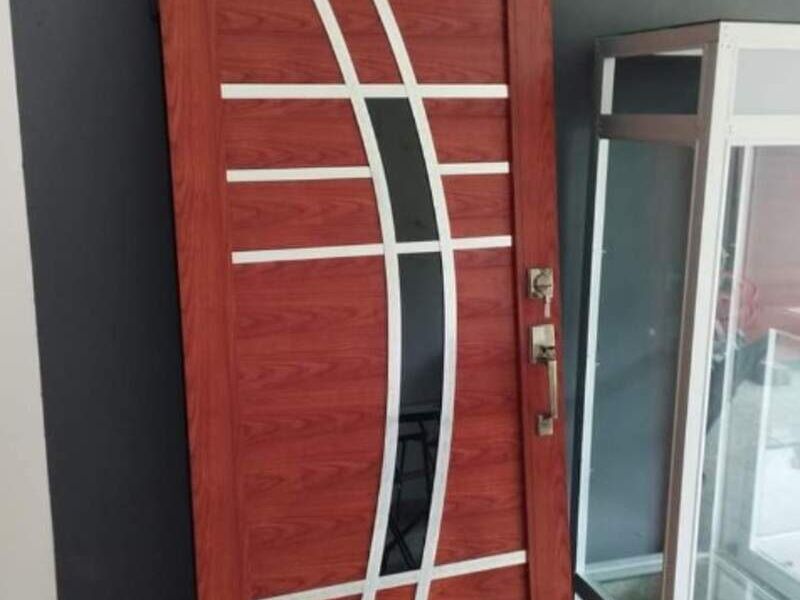 Puerta de aluminio en Coyutla
