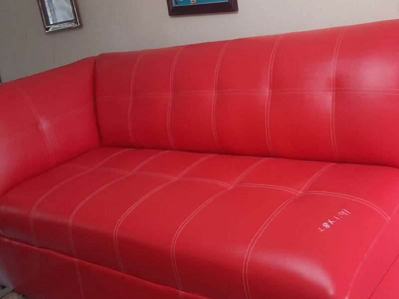 Sillón color rojo cuerina Veracruz