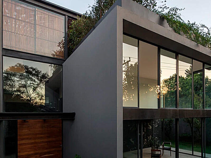 RESIDENCIA UNIFAMILIAR MODERNA TORREON