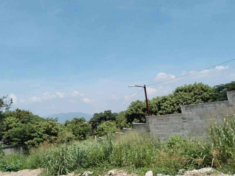 Venta terreno Lomas Mactumatza