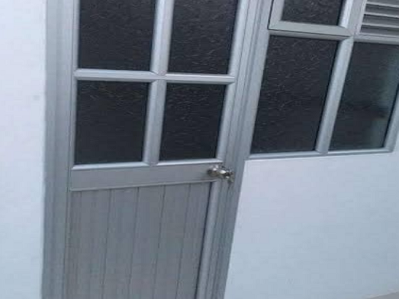 Puerta de aluminio M2 Cancún