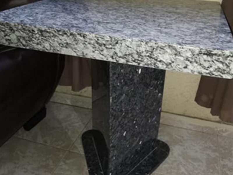 Mesa de granito